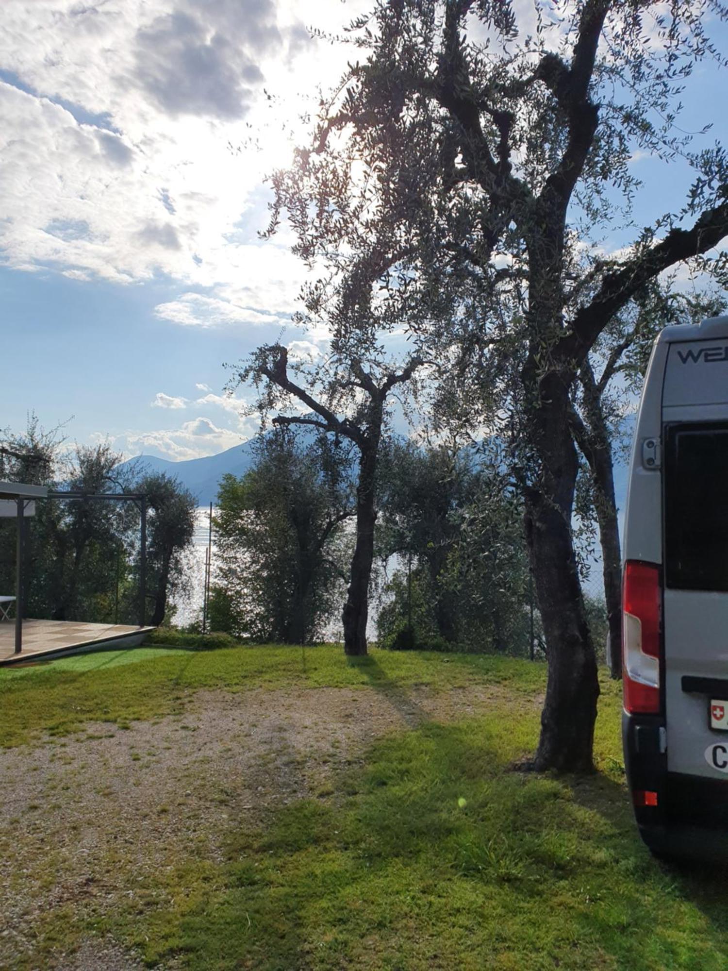 Camping Le Maior Бренцоне сул Гарда Екстериор снимка